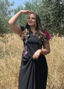 Robe Kabyle Décontractée - Broderies Florales & Manches Fuchsia